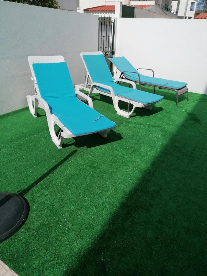 Villa Casinha Res Do Chao Na Nazare Com Quintal E Barbecue Exterior foto